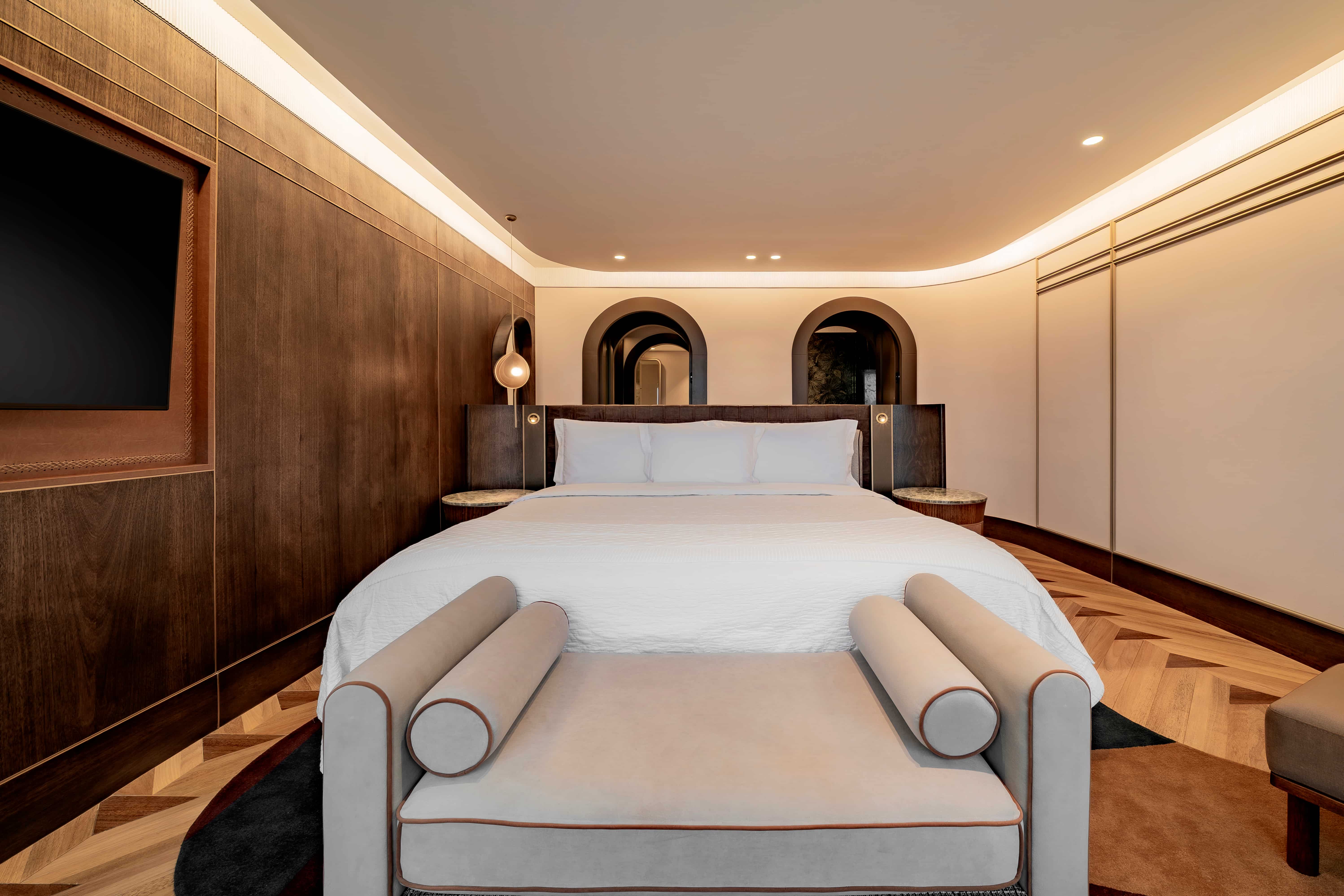 Signature Suite